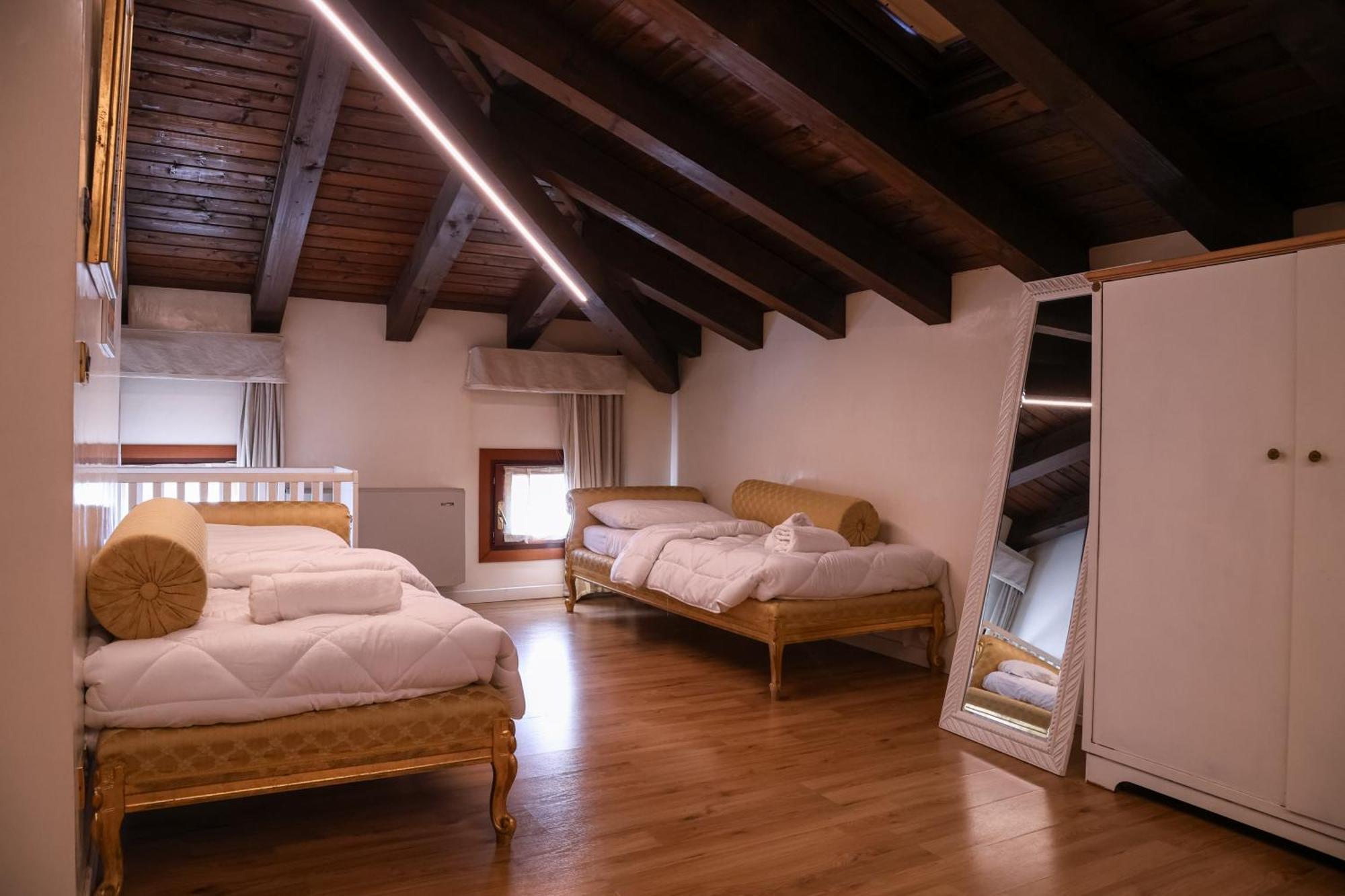 Hotel Villa Sara Mestre Luaran gambar