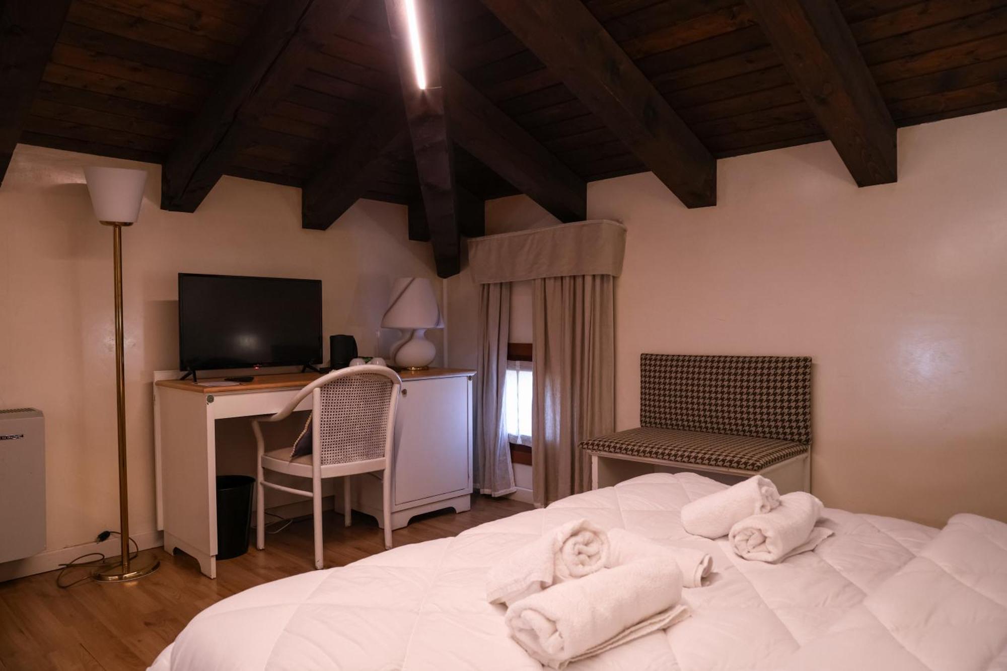 Hotel Villa Sara Mestre Luaran gambar